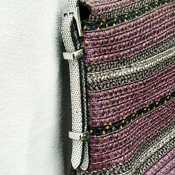 Eric Javits Woven Flap Closure Squishee Law Bag - Picture 4 of 7